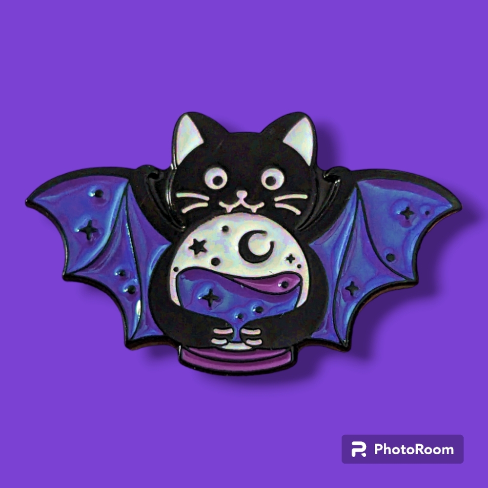 Bat Cat with a Crystal Ball Pin 🐈‍⬛🔮 Cute Halloween Brooch